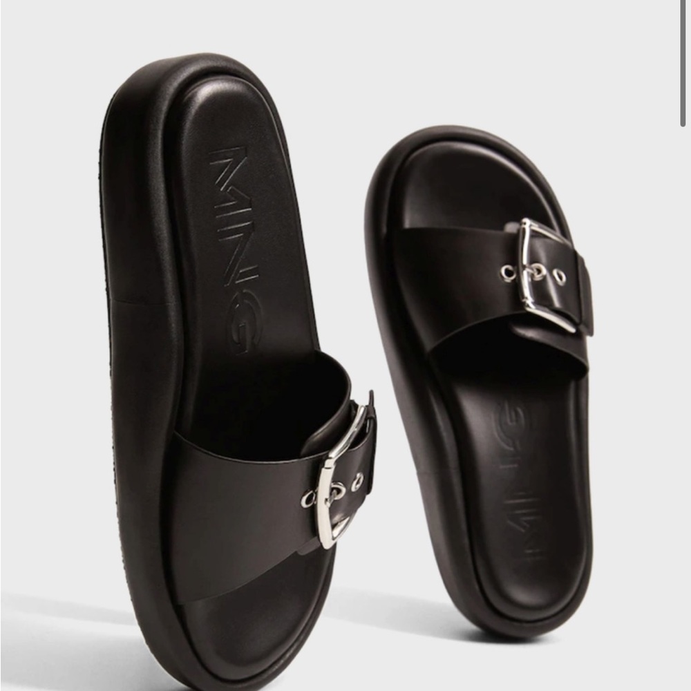 Mango Leather Buckle Sandal Size 39 EU